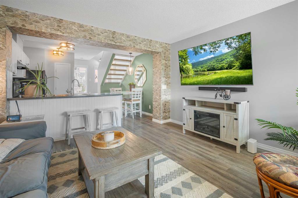 Picture of 45 New Brighton Gardens SE, Calgary Real Estate Listing