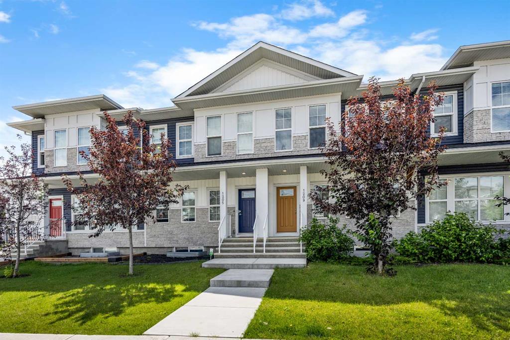 Picture of 1209 Carrington Boulevard NW, Calgary Real Estate Listing
