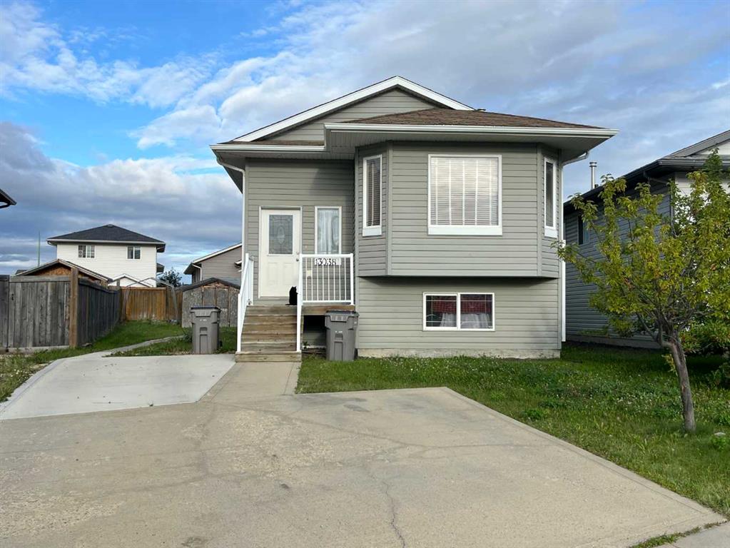 Picture of 13038 90 Street , Grande Prairie Real Estate Listing