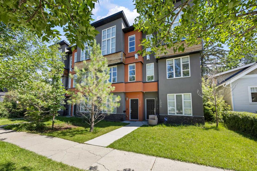 Picture of 1936 26A Street SW, Calgary Real Estate Listing