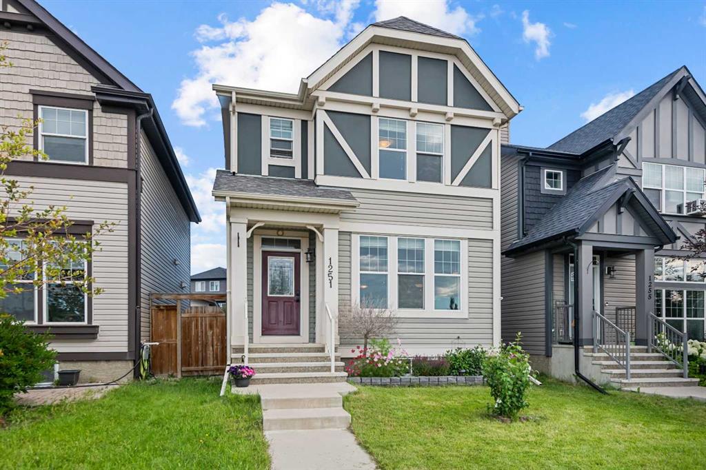 Picture of 1251 New Brighton Park SE, Calgary Real Estate Listing