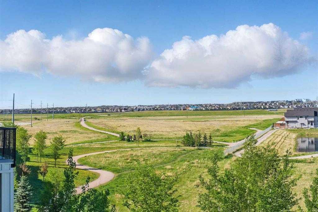 Picture of 4406, 99 Copperstone Park SE, Calgary Real Estate Listing