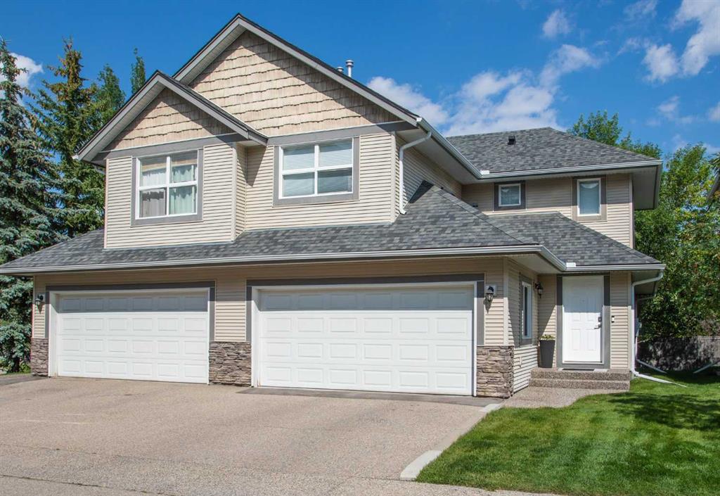 Picture of 67 Cedarwood Lane SW, Calgary Real Estate Listing