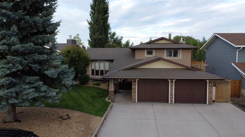 Picture of 132 Shacker Crescent , Hanna Real Estate Listing