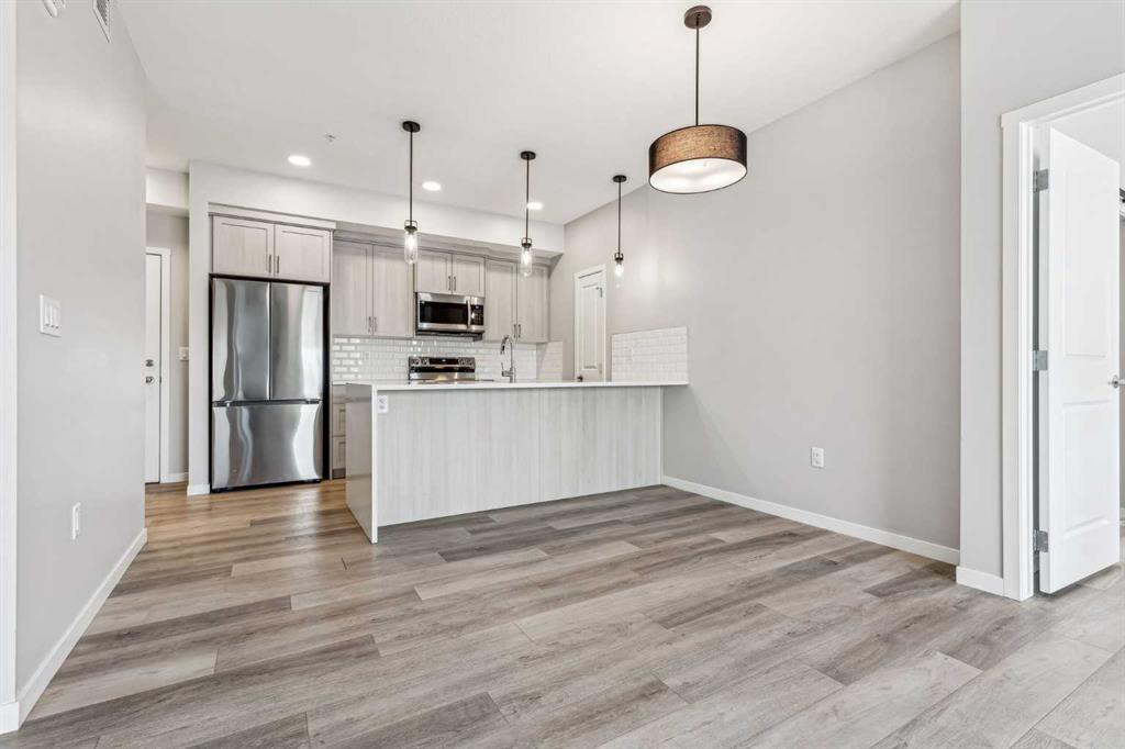 Picture of 420, 40 Carrington Plaza NW, Calgary Real Estate Listing