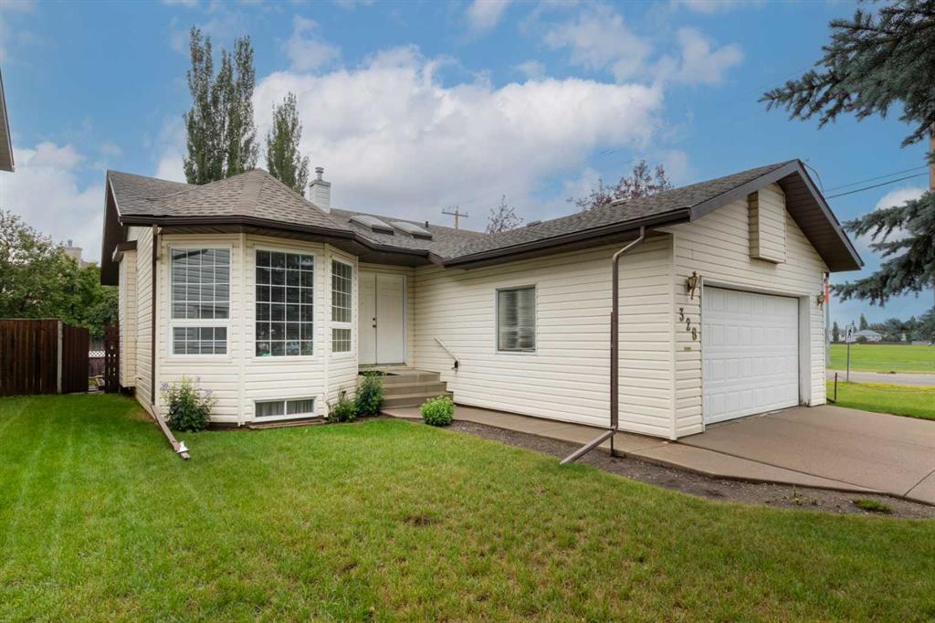 Picture of 328 Maple Tree Way , Strathmore Real Estate Listing