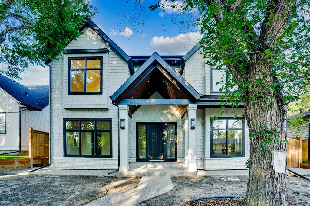 Picture of 6312 Lacombe Way SW, Calgary Real Estate Listing