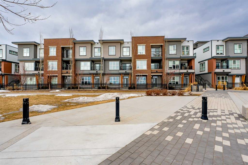 Picture of 2310, 95 Burma Star Road SW, Calgary Real Estate Listing