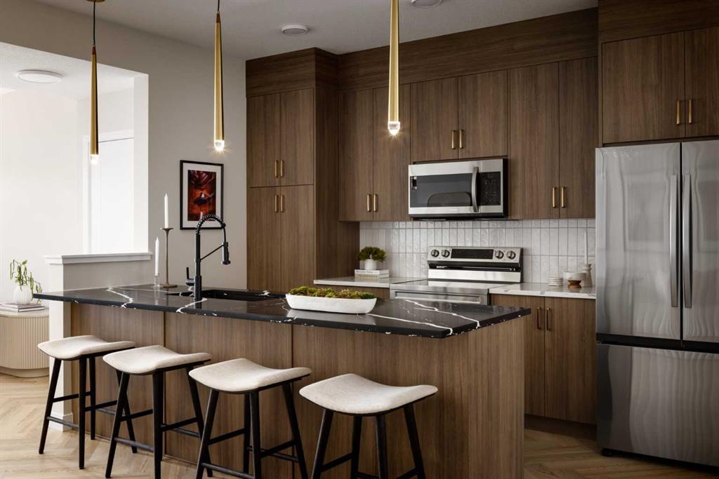 Picture of 7153 Rangeview Avenue SE, Calgary Real Estate Listing