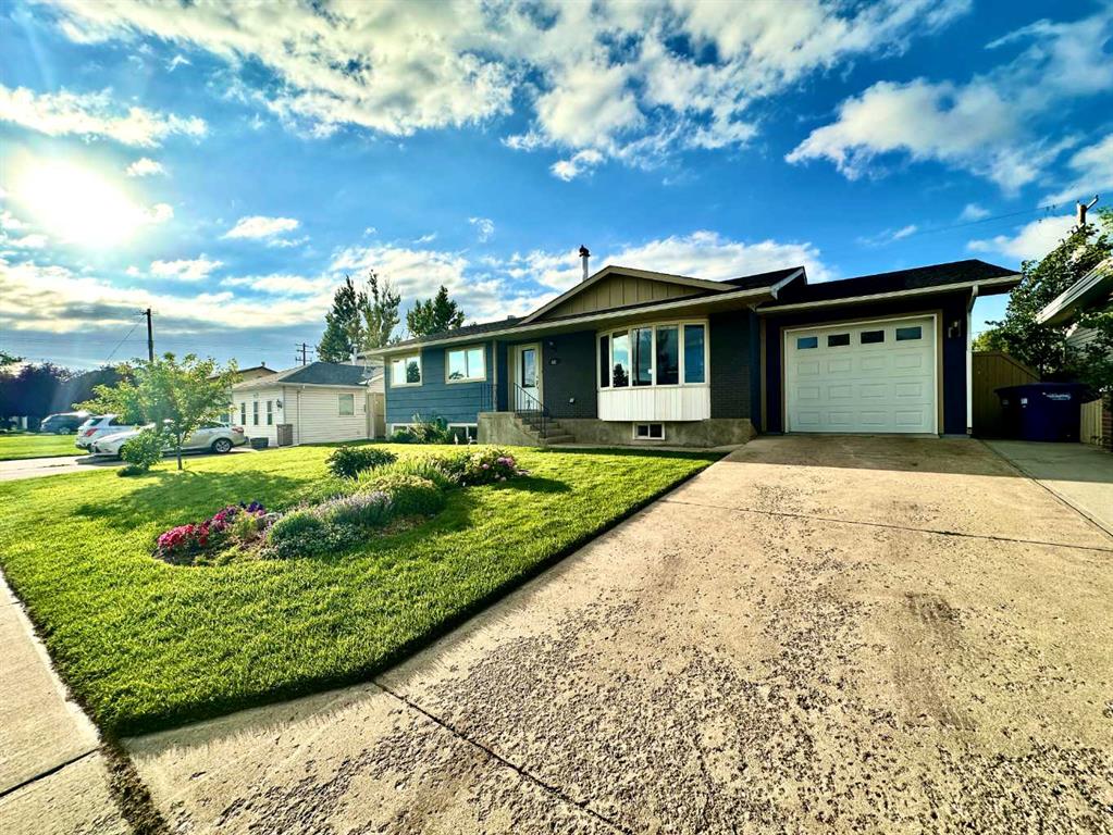 Picture of 621 26 Street , Fort Macleod Real Estate Listing