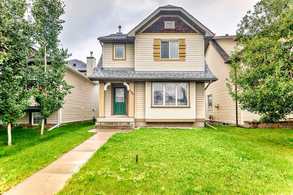 Picture of 135 Copperstone Grove SE, Calgary Real Estate Listing