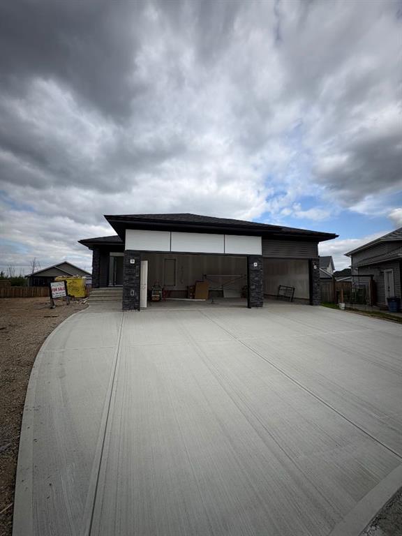 Picture of 120 Beaconview Place , Fort McMurray Real Estate Listing