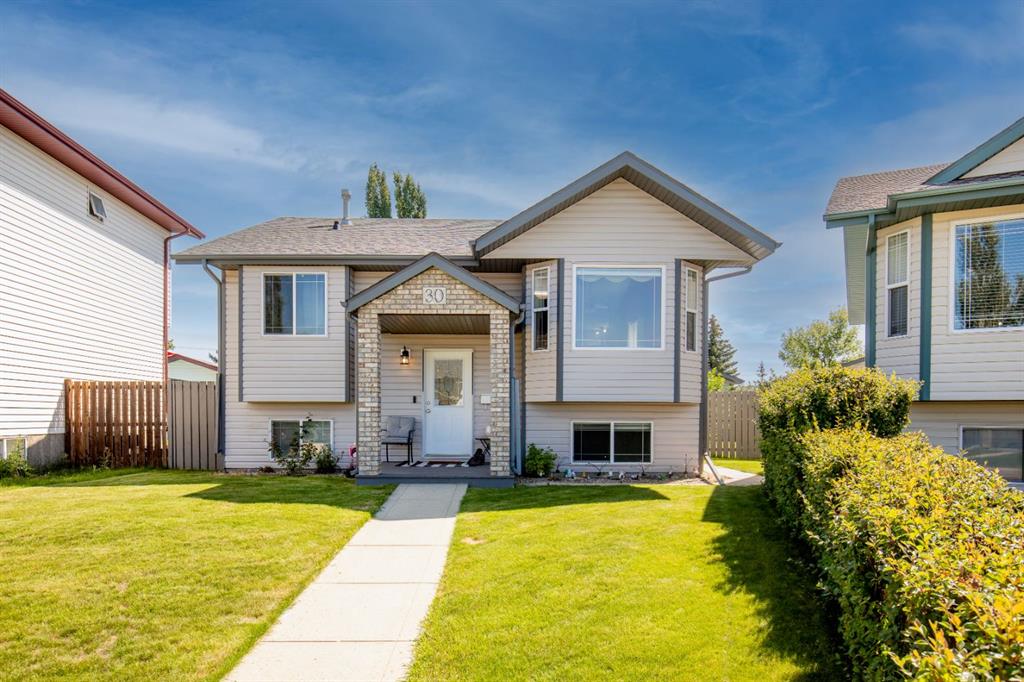 Picture of 30 Drummond Close , Red Deer Real Estate Listing