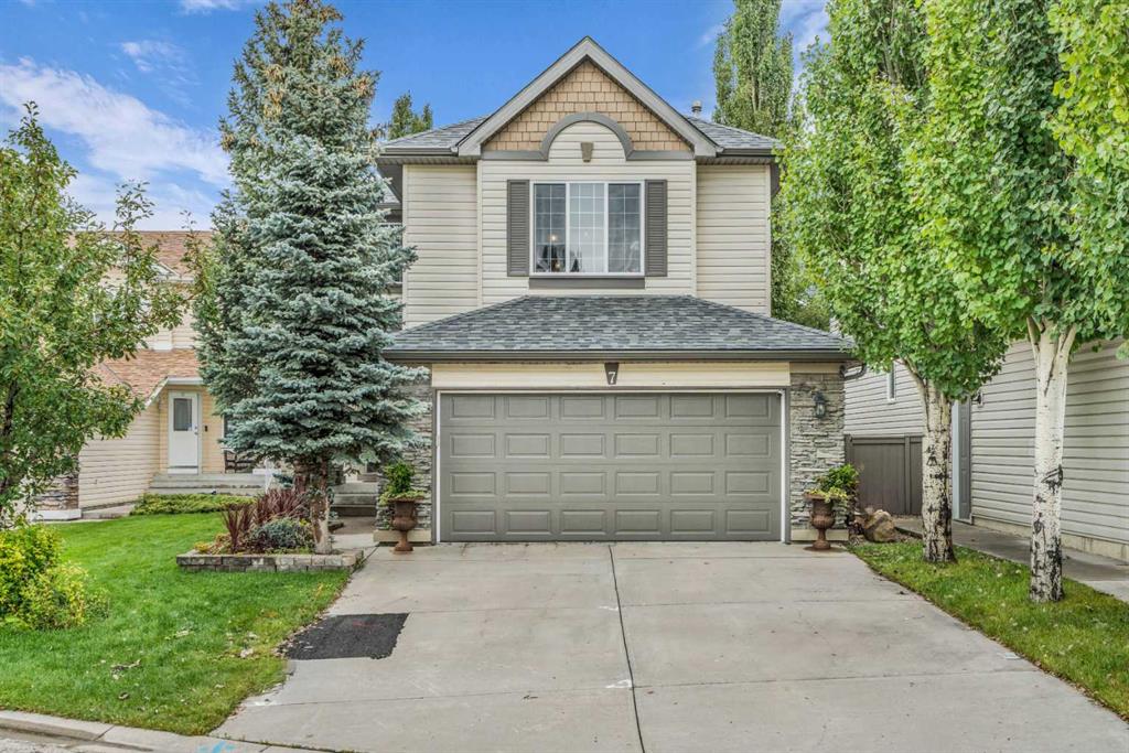 Picture of 7 Panorama Hills Square NW, Calgary Real Estate Listing