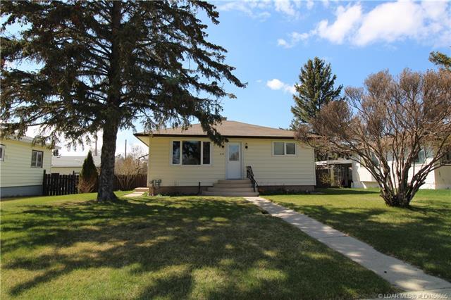 Picture of 217 9 Street , Vauxhall Real Estate Listing