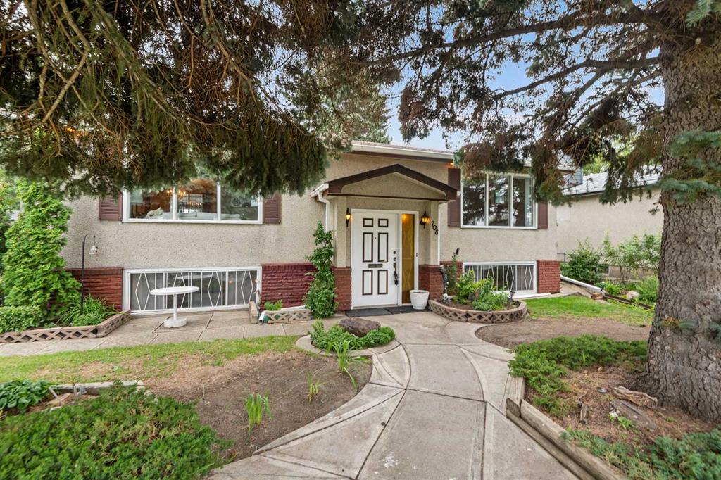 Picture of 708 Foritana Road SE, Calgary Real Estate Listing