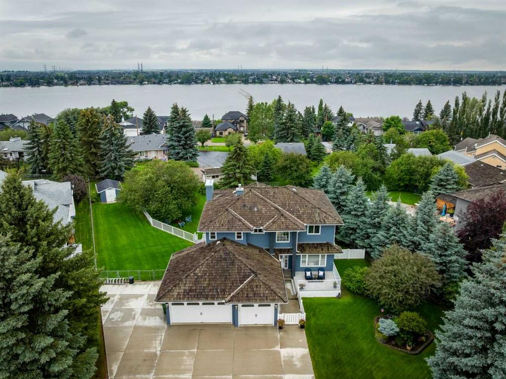 Picture of 941 East Lakeview Road , Chestermere Real Estate Listing