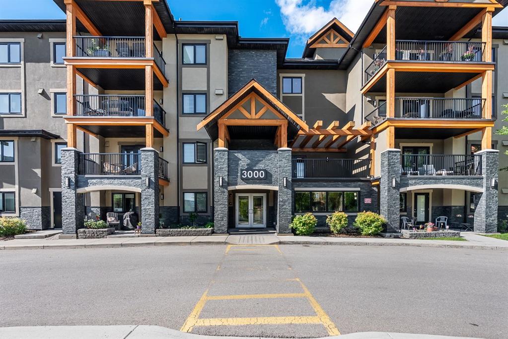 Picture of 3305, 402 Kincora Glen Road NW, Calgary Real Estate Listing