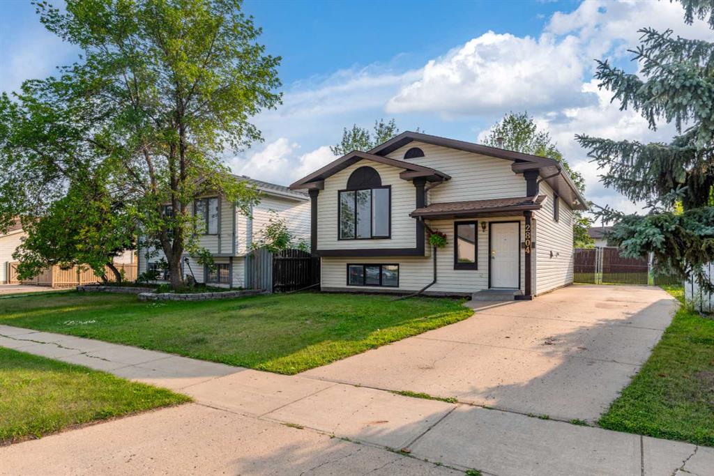 Picture of 2804 57A Avenue , Lloydminster Real Estate Listing