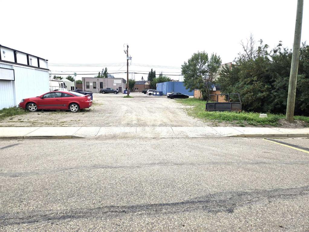 Picture of 4920 49 Street W, Innisfail Real Estate Listing