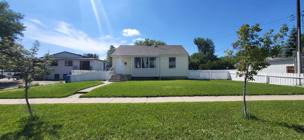 Picture of 508 16 Street N, Lethbridge Real Estate Listing
