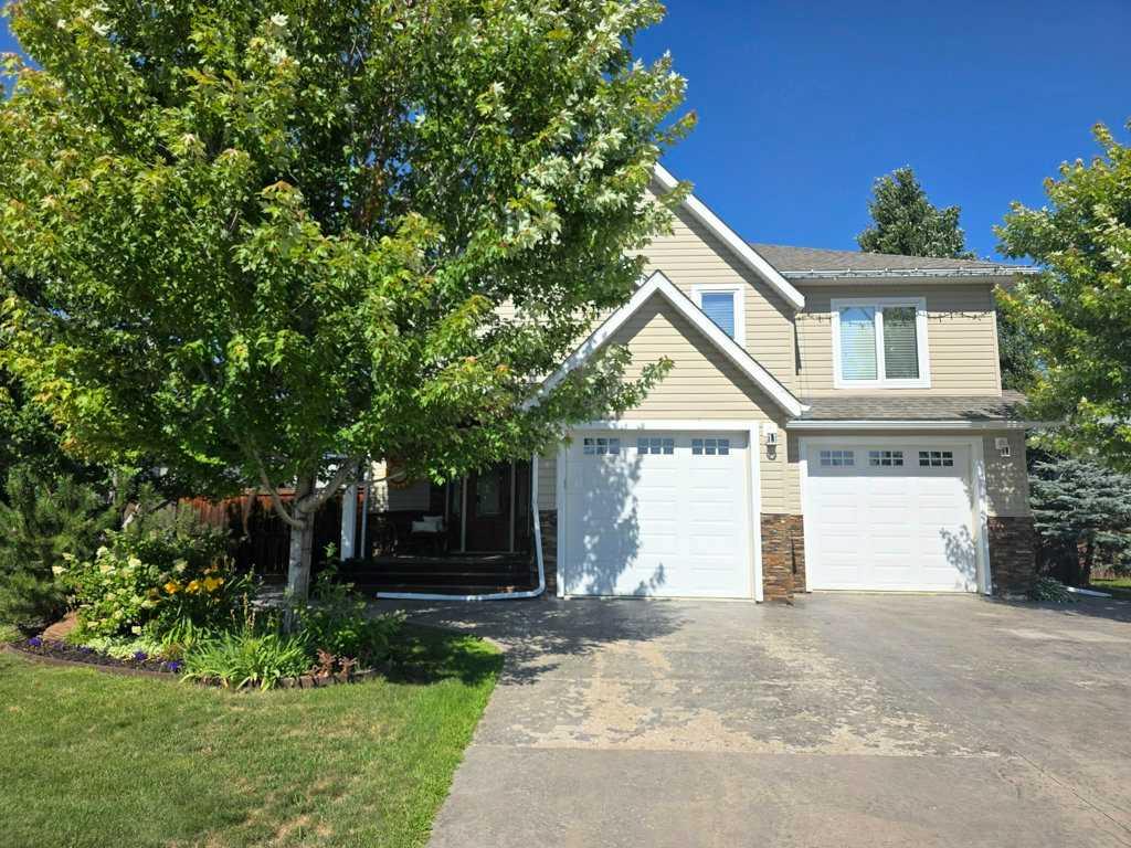 Picture of 736 10 Street SE, Slave Lake Real Estate Listing