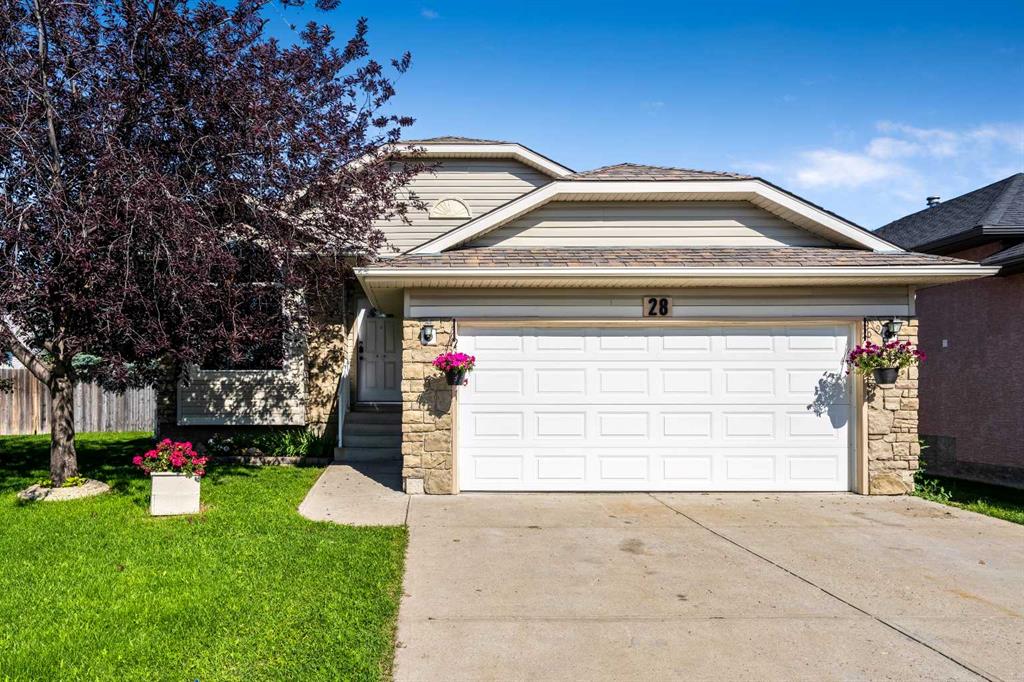 Picture of 28 High Ridge Crescent NW, High River Real Estate Listing