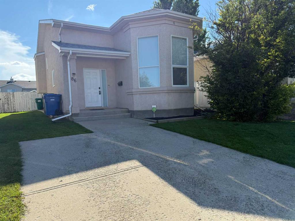 Picture of 86 Assiniboia Way W, Lethbridge Real Estate Listing