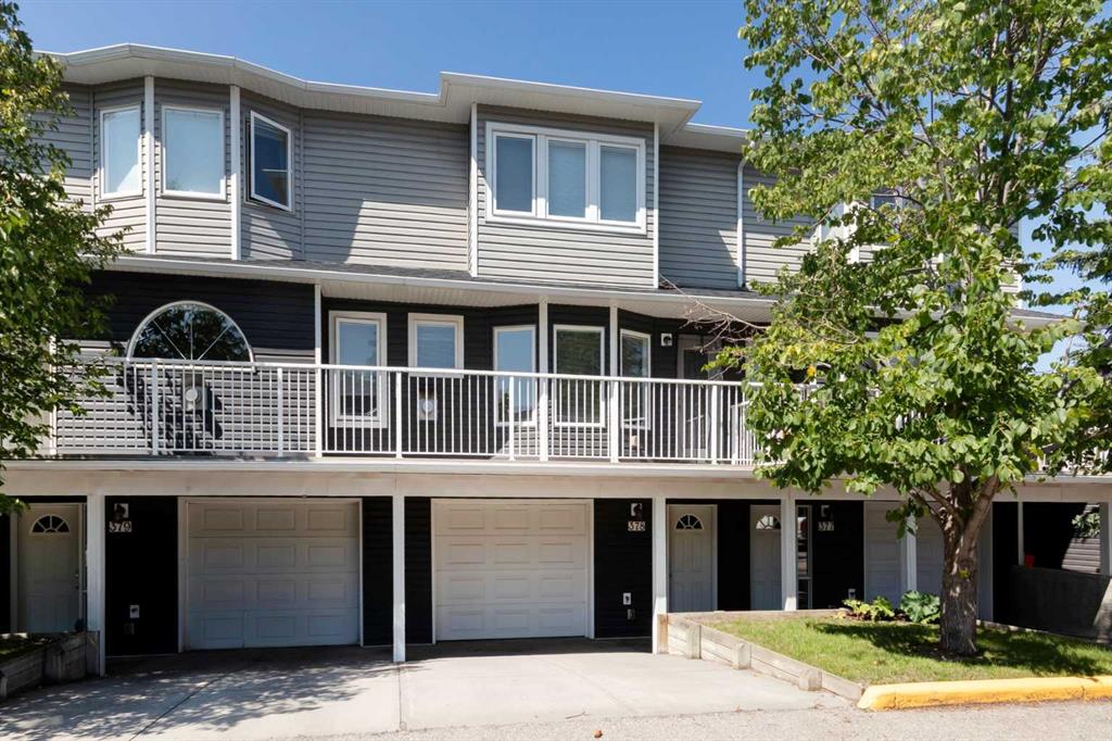 Picture of 378 Regal Park NE, Calgary Real Estate Listing