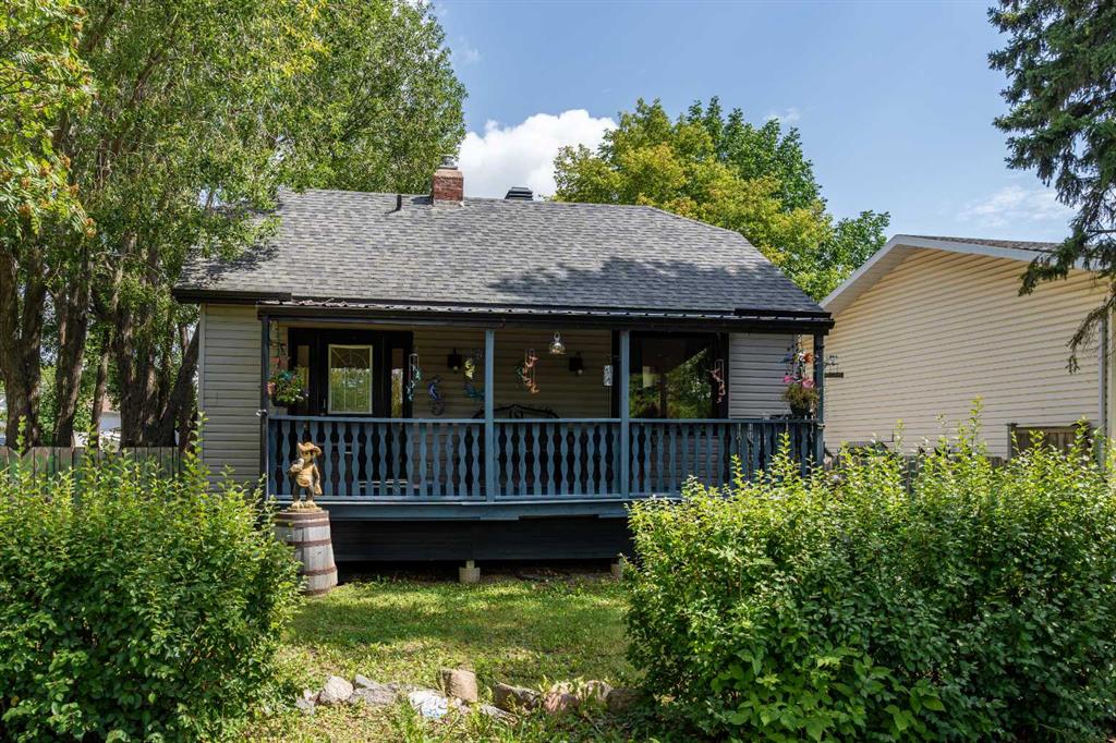 Picture of 5013 45 Street , Camrose Real Estate Listing