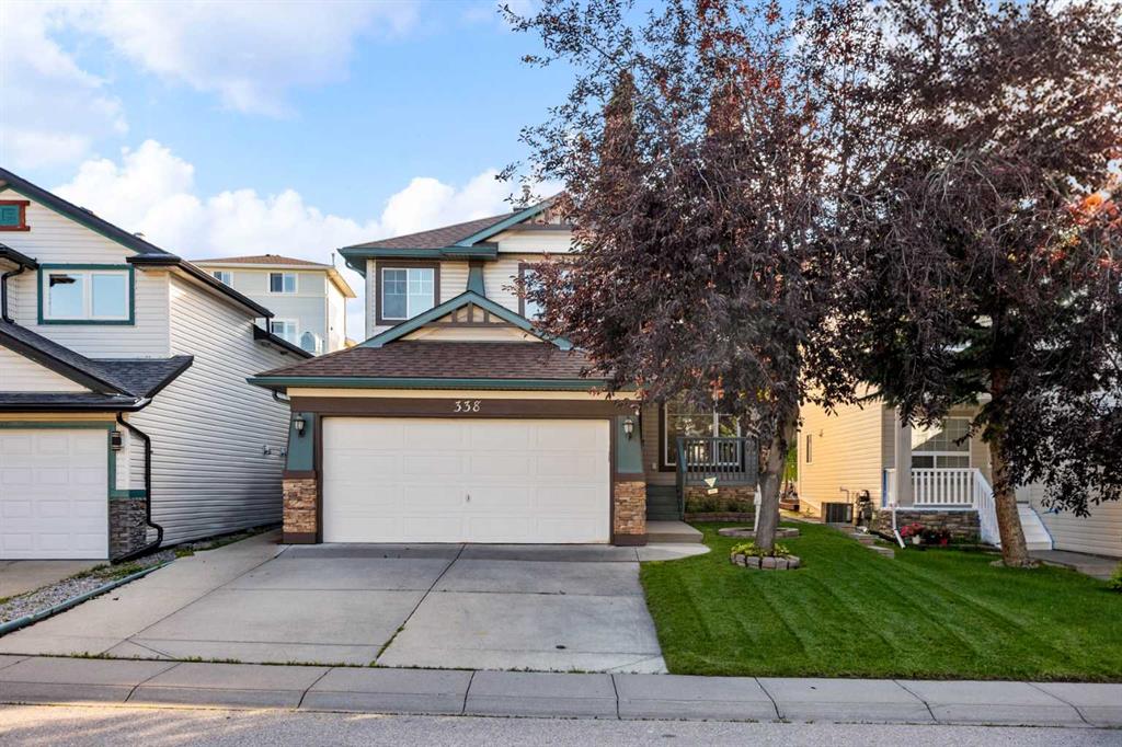 Picture of 338 Panamount Drive NW, Calgary Real Estate Listing