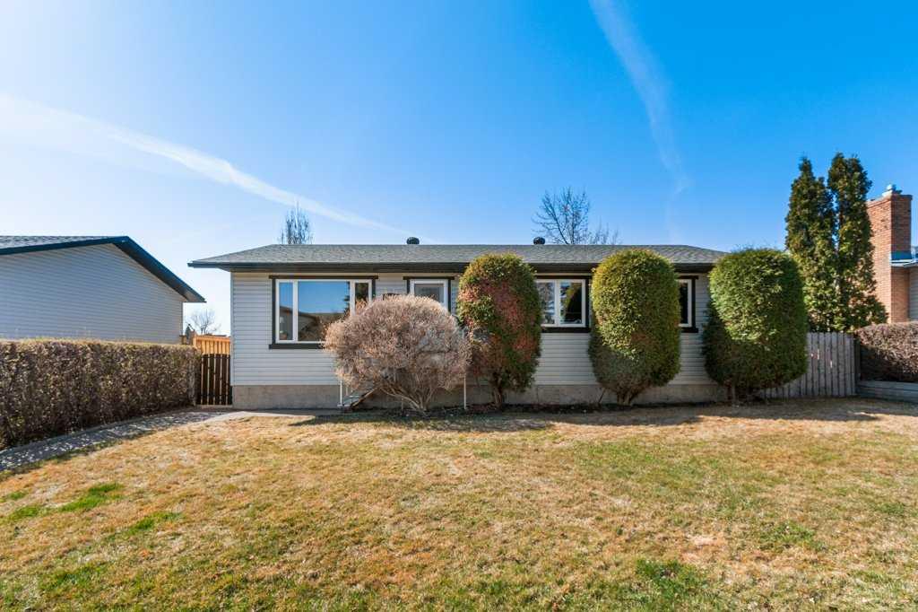 Picture of 1417 Mccrimmon Drive , Carstairs Real Estate Listing