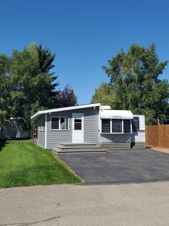 Picture of 23 Points West Resort  , Sylvan Lake Real Estate Listing
