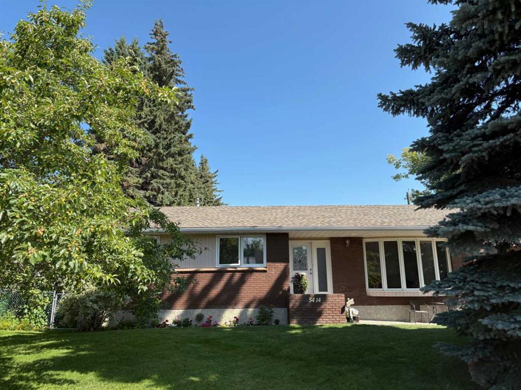 Picture of 5414 55 Street , Olds Real Estate Listing