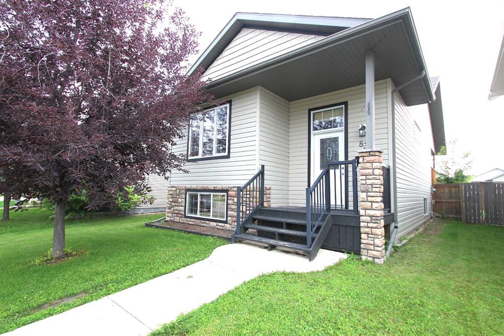 Picture of 83 Vickers Close , Red Deer Real Estate Listing