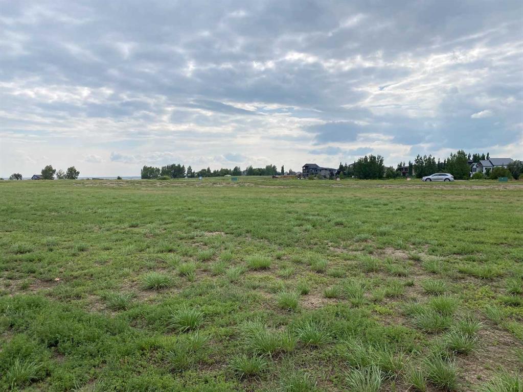 Picture of 35 Kingfisher Estates , Lake Newell Resort Real Estate Listing