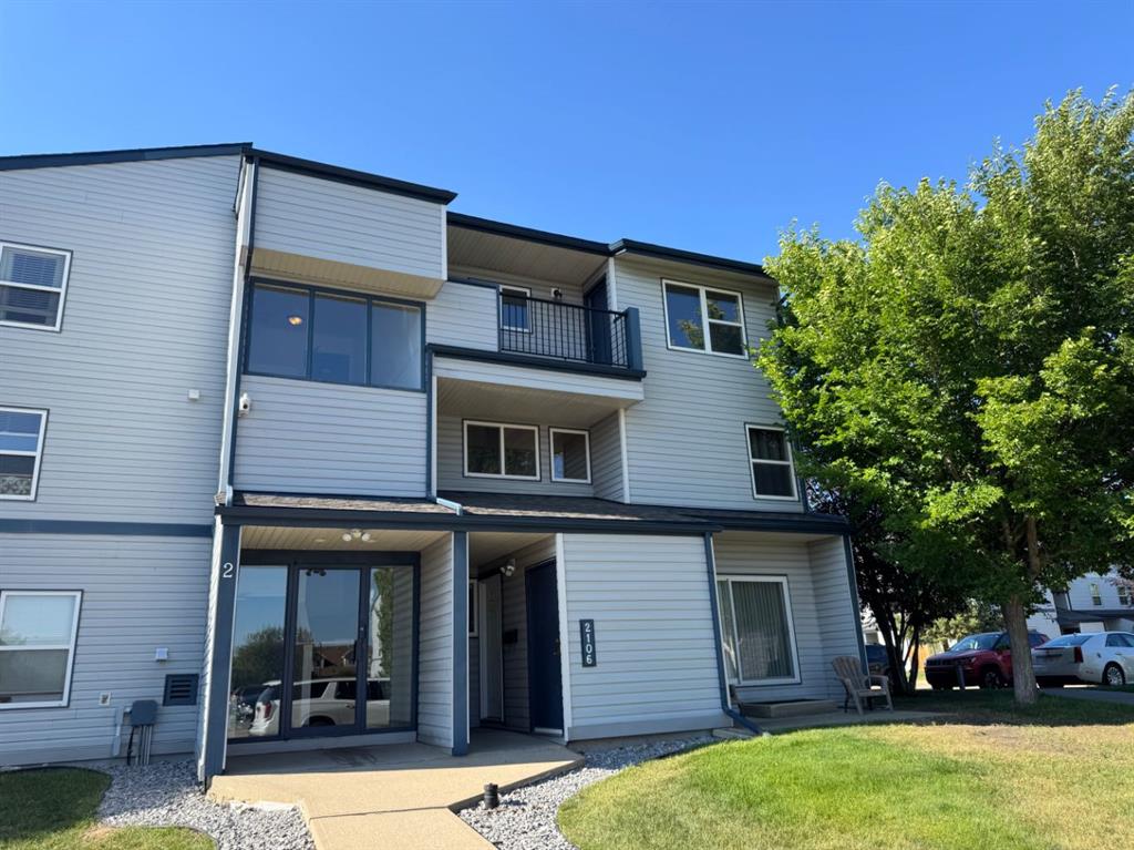 Picture of 2206, 7201 Poplar Drive , Grande Prairie Real Estate Listing