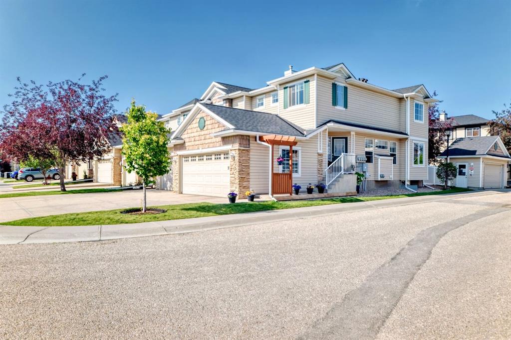 Picture of 16 Royal Birch Mount NW, Calgary Real Estate Listing