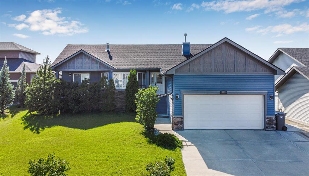 Picture of 307 Railway Point SE, Langdon Real Estate Listing