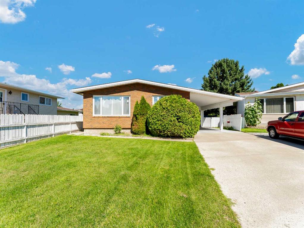 Picture of 1222 25 Street SE, Medicine Hat Real Estate Listing