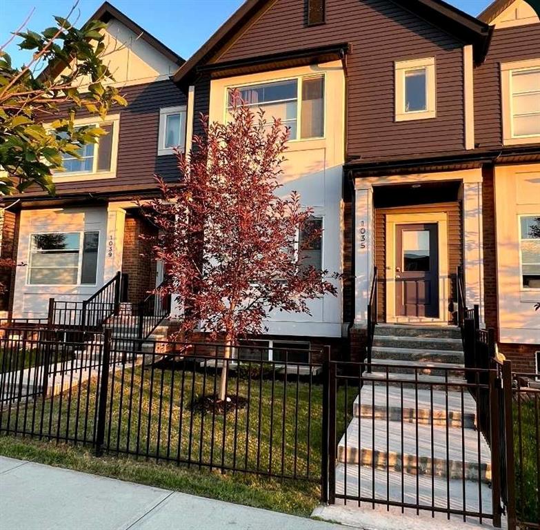 Picture of 1035 Lanark Boulevard SE, Airdrie Real Estate Listing