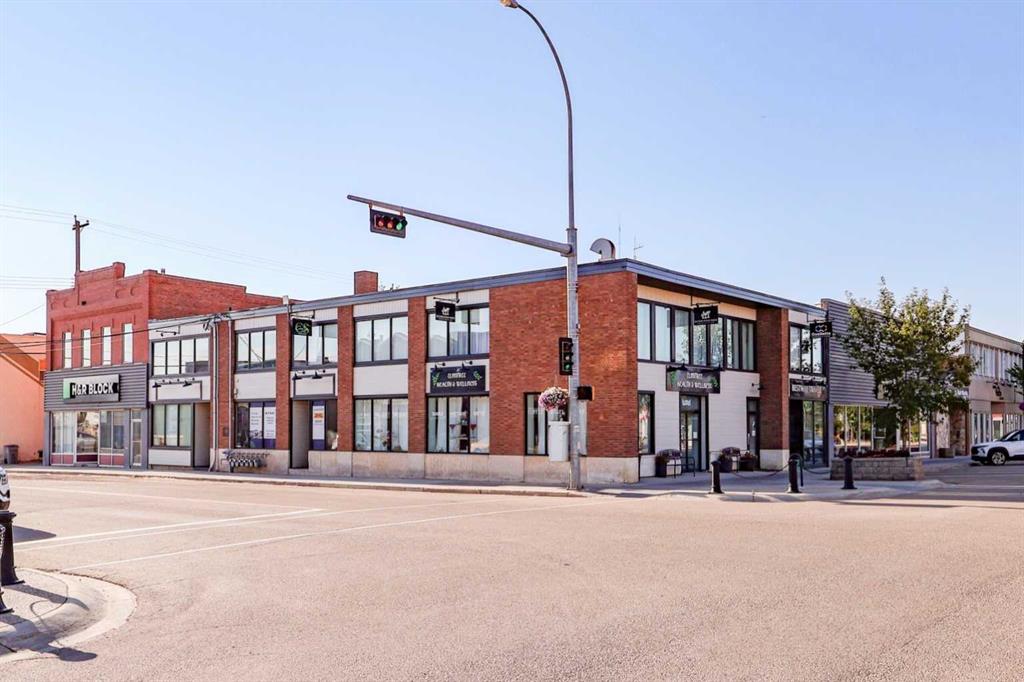 Picture of 5002 50 Street , Stettler Real Estate Listing