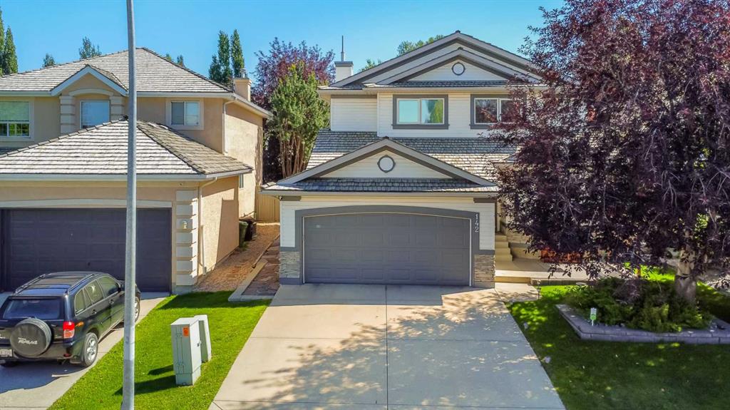 Picture of 142 Mt Douglas Point SE, Calgary Real Estate Listing