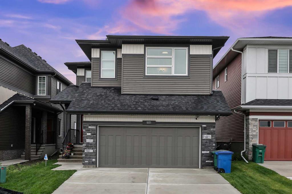 Picture of 931 Langholm Drive SE, Airdrie Real Estate Listing