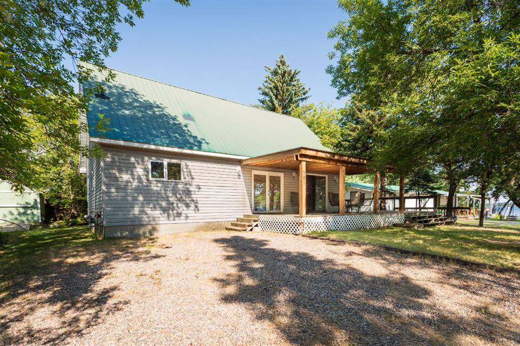 Picture of 702 Rae Street Makwa Lake  , Loon Lake Real Estate Listing