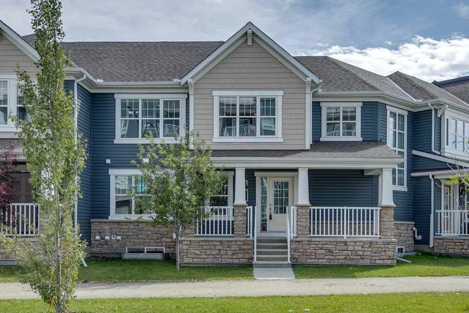 Picture of 1514 Carrington Boulevard NW, Calgary Real Estate Listing