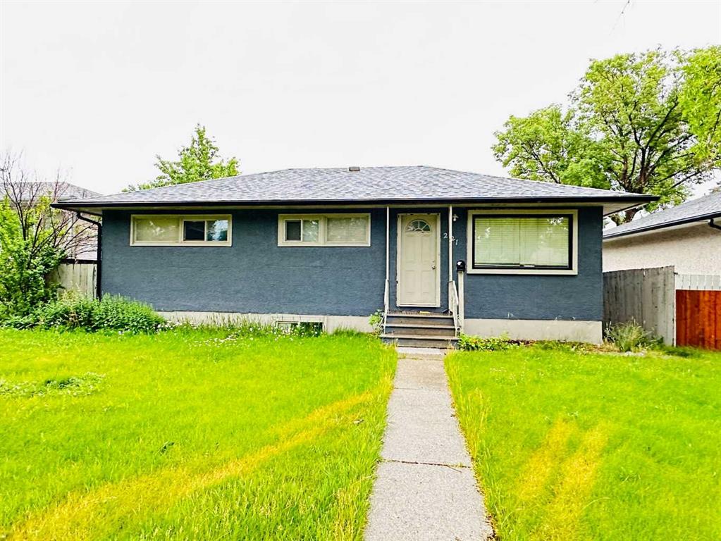 Picture of 2210 35 Street SE, Calgary Real Estate Listing