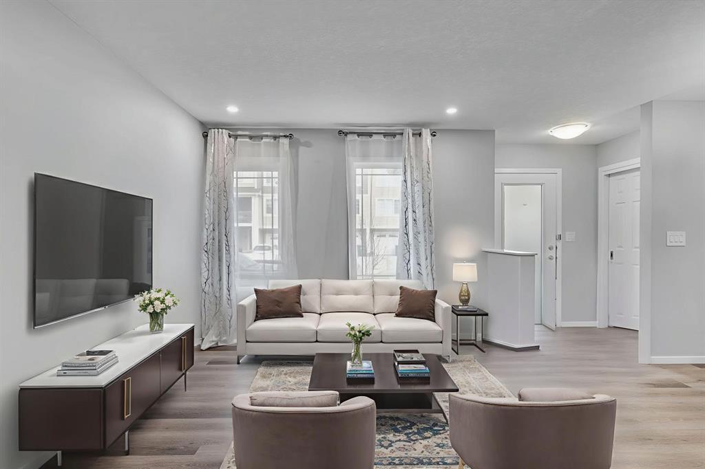 Picture of 329 Windbury Road SW, Airdrie Real Estate Listing