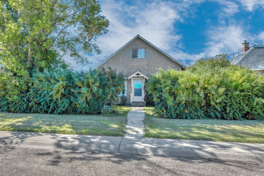 Picture of 321 5 Street , Irricana Real Estate Listing