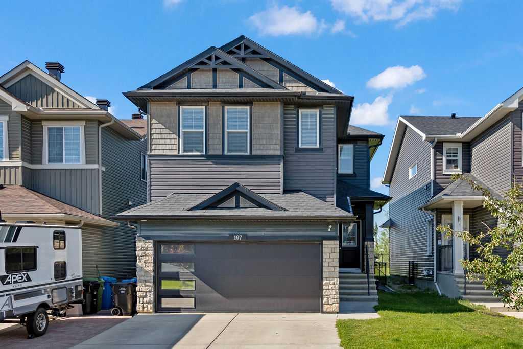 Picture of 197 Evanspark Gardens NW, Calgary Real Estate Listing
